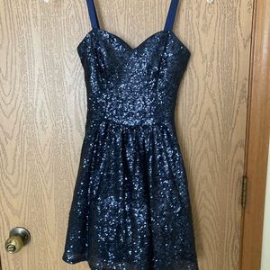 Women’s formal dress